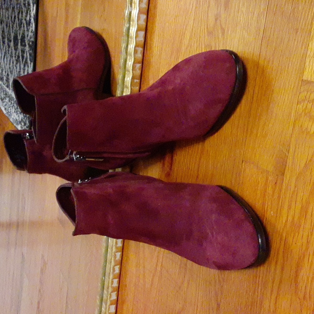 Sam Edelman Maroon Ankle Boots size 6.5